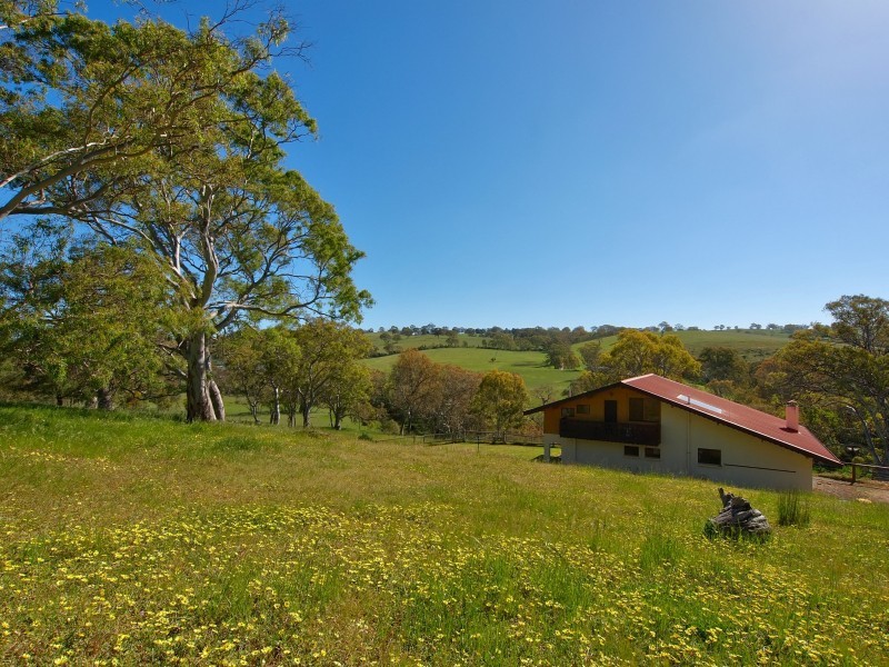 76 McIntyre Road, Dawesley SA 5252