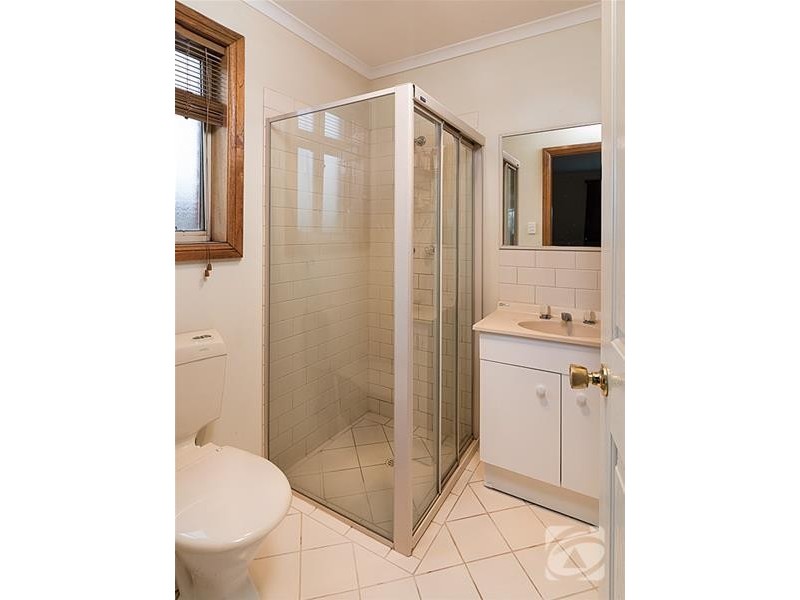 5 McDonald Close, Mount Barker SA 5251