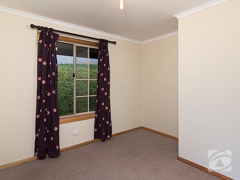 5 McDonald Close, Mount Barker SA 5251