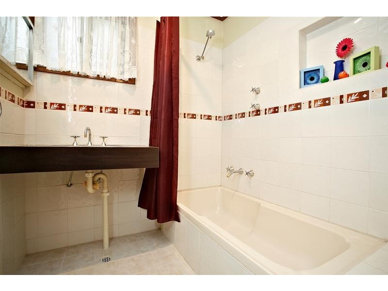 9 Bridge Street, Lobethal SA 5241