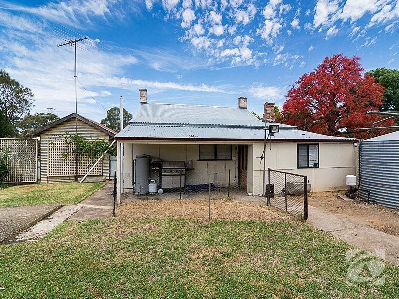 17 North Parade, Strathalbyn SA 5255