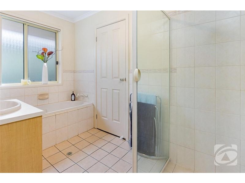 41 Adelaide Road, Mount Barker SA 5251