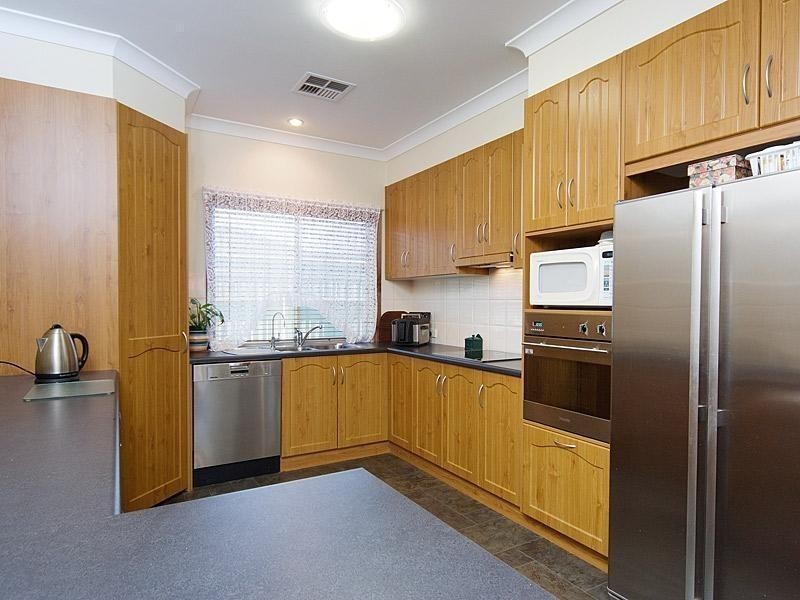 55 Parker Avenue, Strathalbyn SA 5255