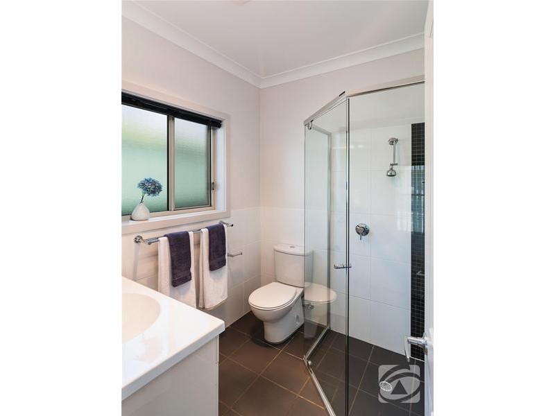 15 Collett Avenue, Mount Barker SA 5251