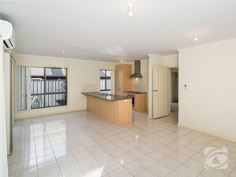 3/11 Baker  Street, Littlehampton SA 5250