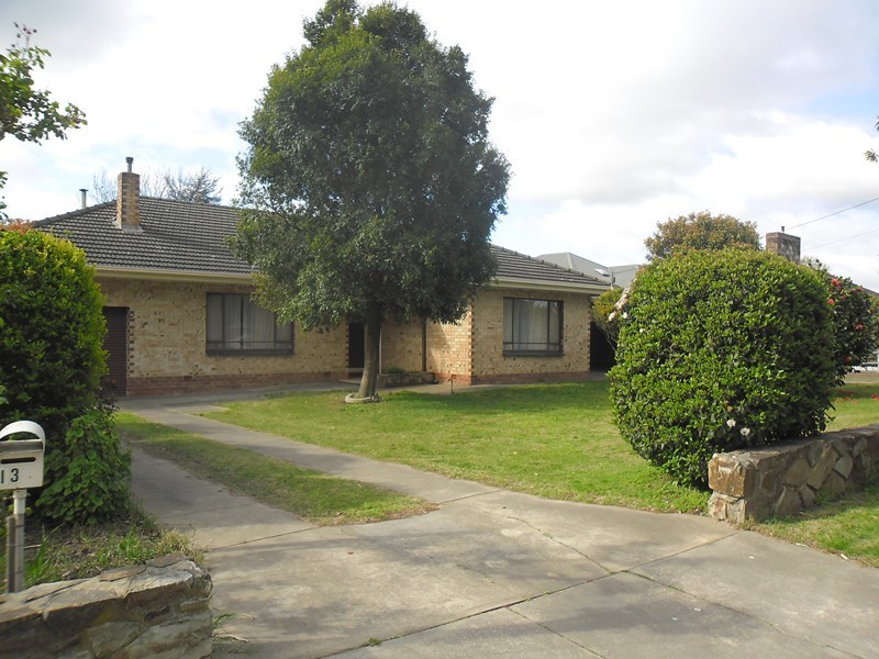 13 Alexandrina Road, Mount Barker SA 5251