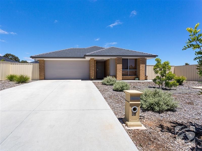 38 Lime Street, Strathalbyn SA 5255