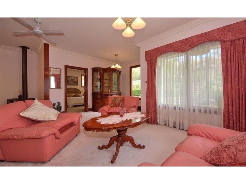 121 Onkaparinga Valley Road, Woodside SA 5244