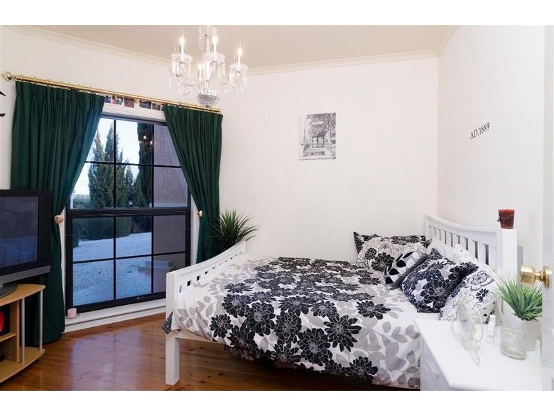 26 Duncan Crescent, Mount Barker SA 5251