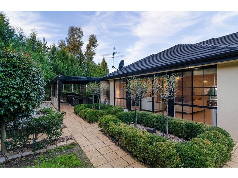 26 Duncan Crescent, Mount Barker SA 5251