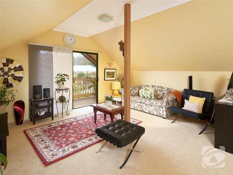 6 Hillside Court, Mount Barker SA 5251