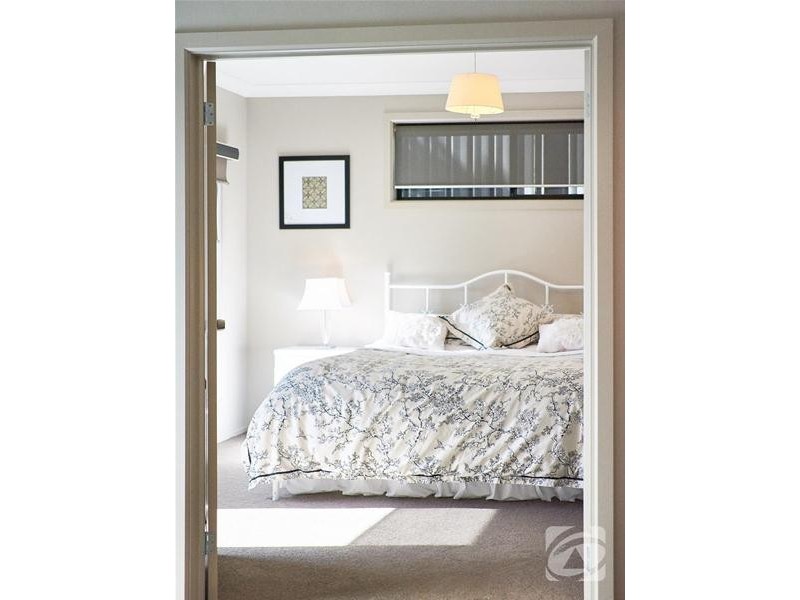 7 Carlson Street, Mount Barker SA 5251