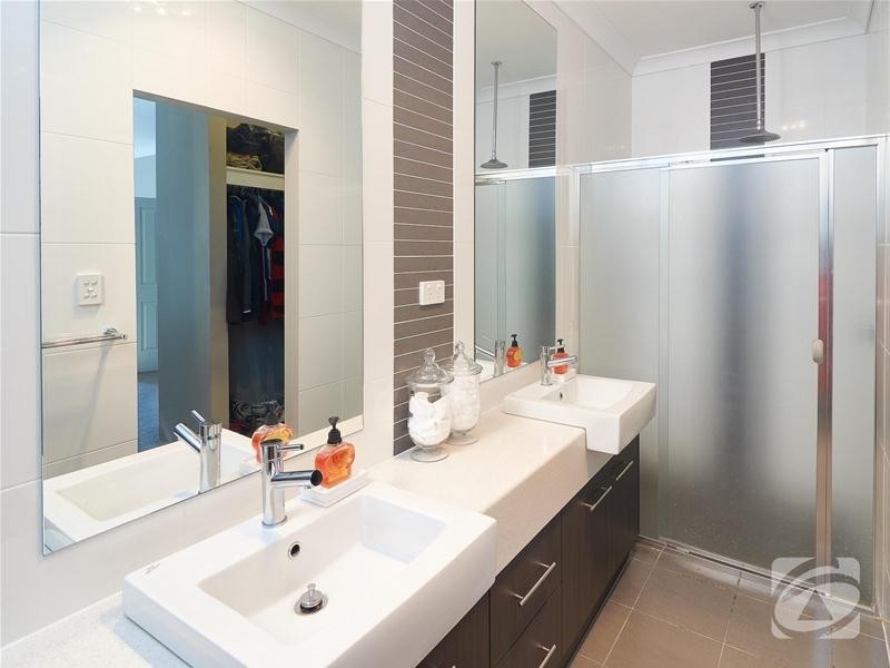 7 Carlson Street, Mount Barker SA 5251