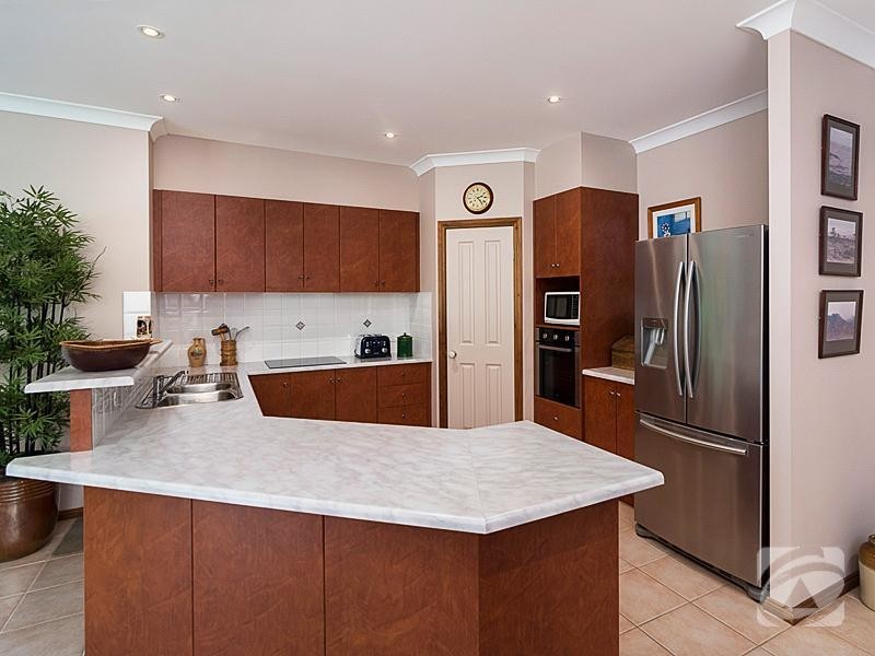 31 Waterford Avenue, Mount Barker SA 5251