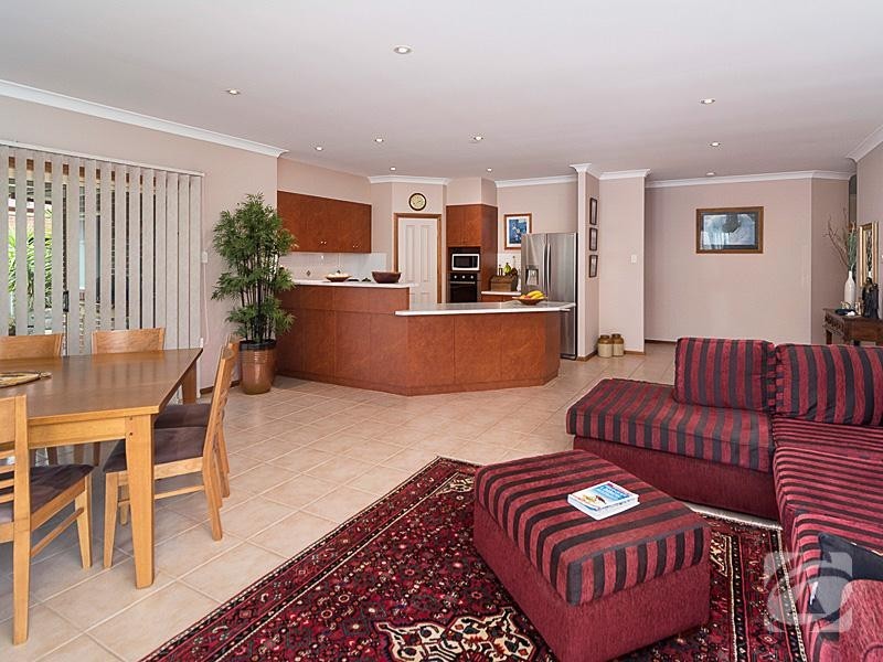 31 Waterford Avenue, Mount Barker SA 5251