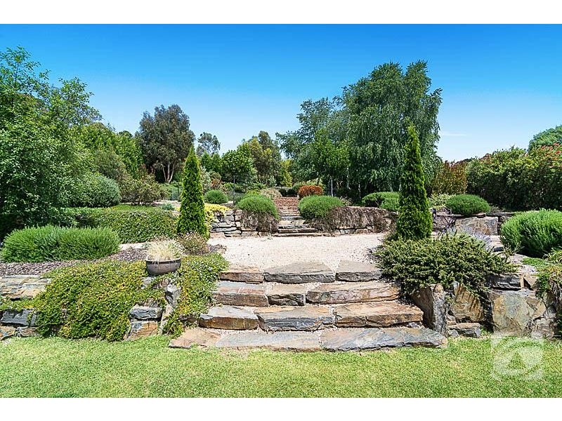 31 Waterford Avenue, Mount Barker SA 5251