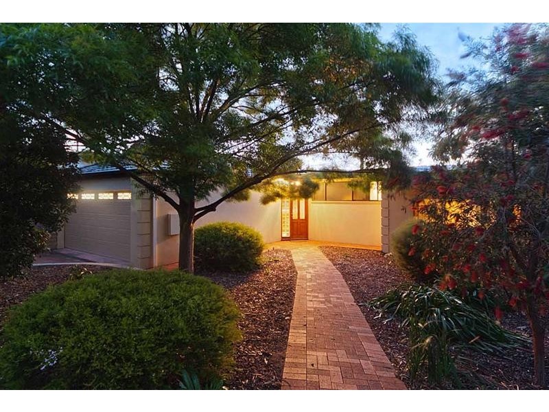 3 Kinedana Street, Eden Hills SA 5050