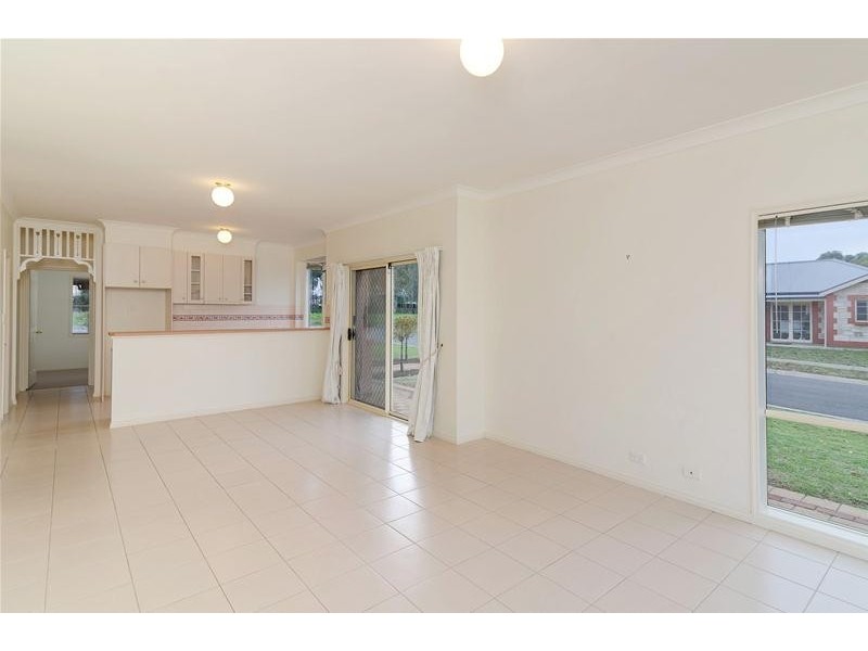 11 Randell Street, Mount Barker SA 5251