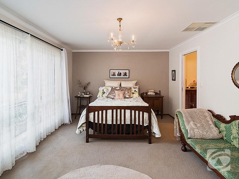 33 Turners Avenue, Hawthorndene SA 5051