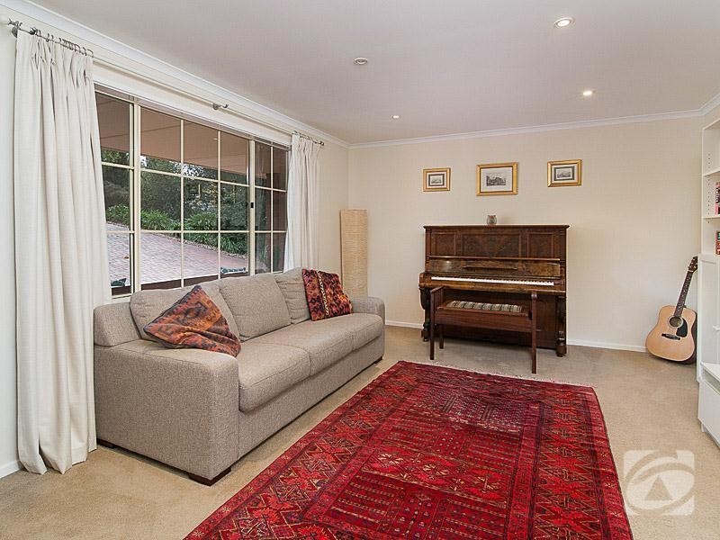 9 Cowan Avenue, Littlehampton SA 5250