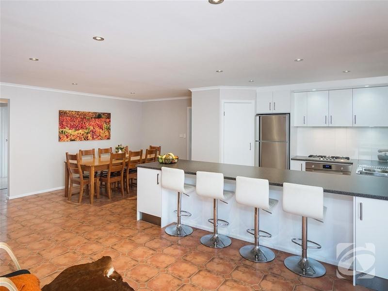 12 Railway Terrace, Mount Barker SA 5251