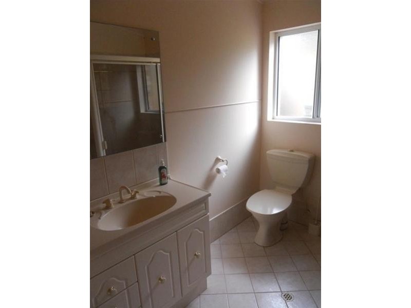 8 Netley Road, Mount Barker SA 5251