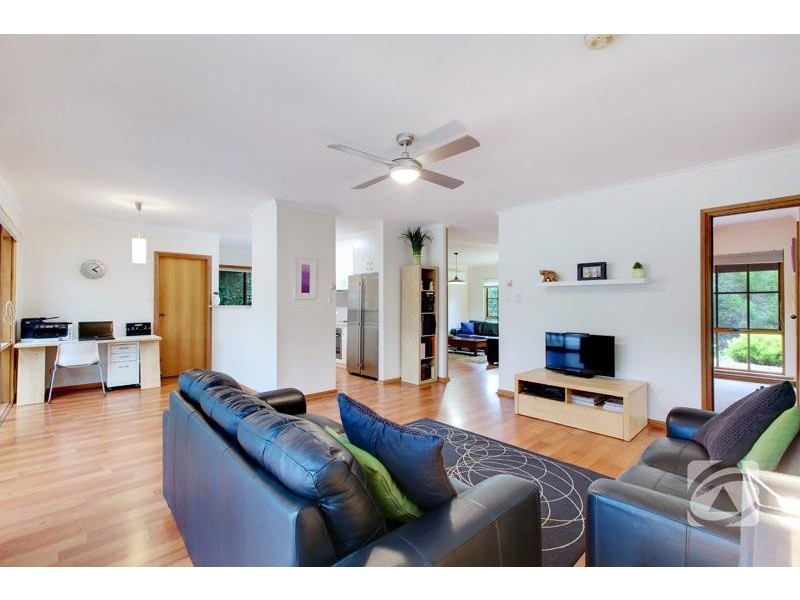 88 Sheoak Road, Crafers West SA 5152