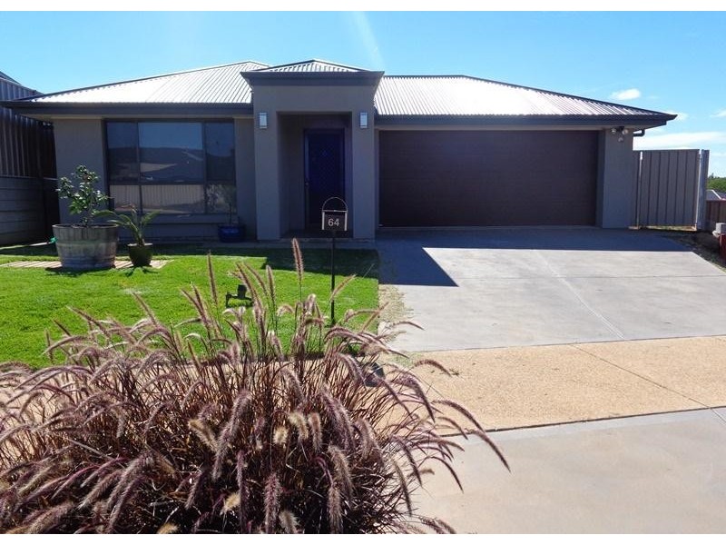64 Douglas Drive, Mount Barker SA 5251
