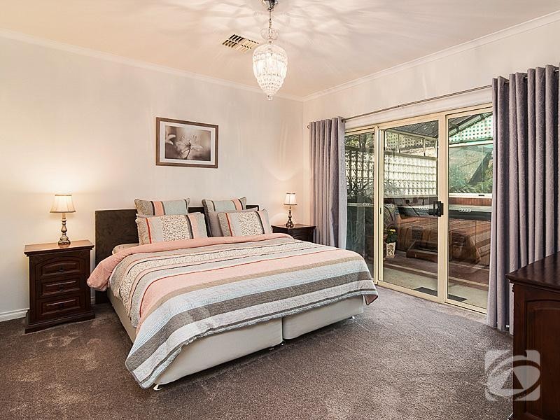 8 Burnbank Way, Mount Barker SA 5251