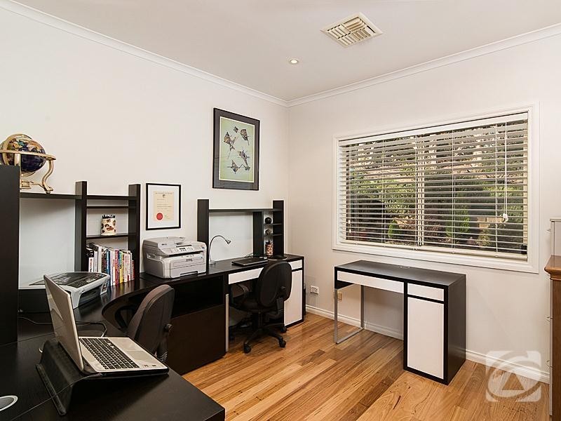 8 Burnbank Way, Mount Barker SA 5251