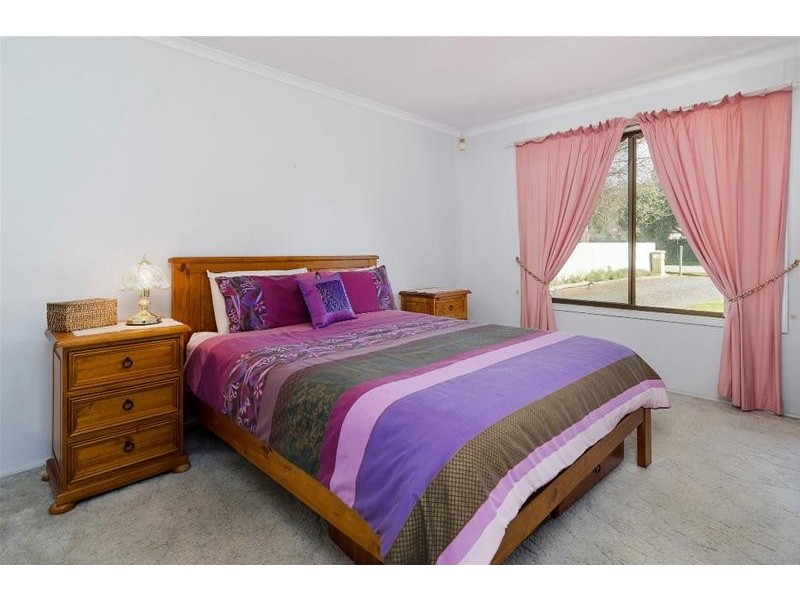 28 Murray Avenue, Mount Barker SA 5251