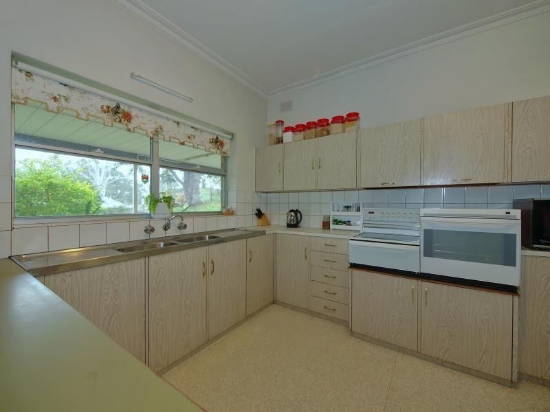 13 Gale Street, Woodside SA 5244