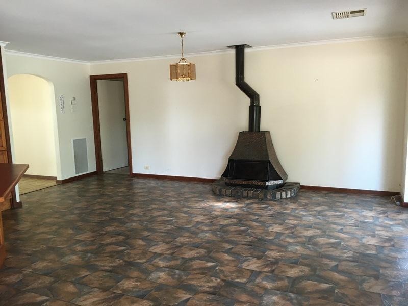 9 Sims Road, Mount Barker SA 5251