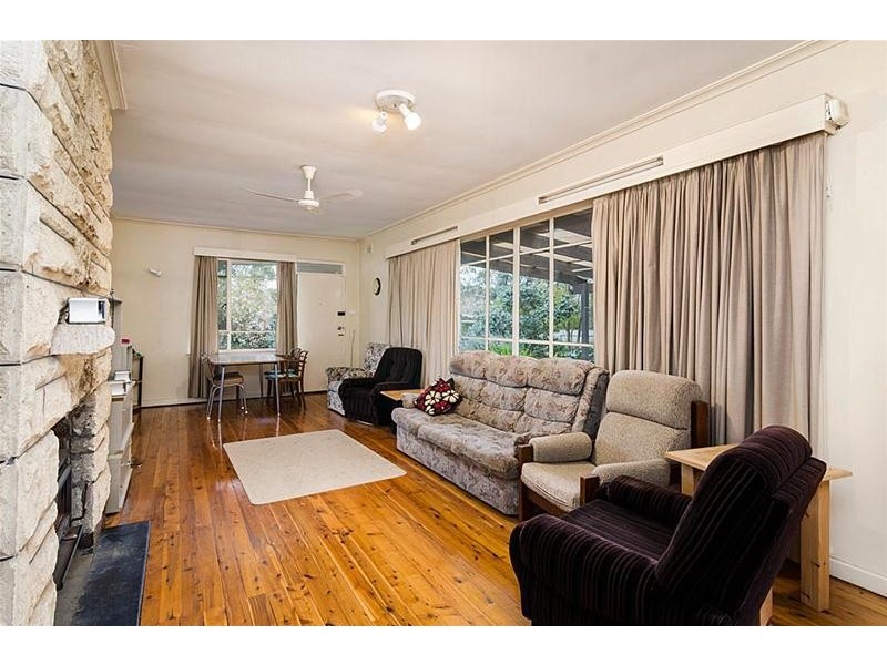 11 Marchant Road, Strathalbyn SA 5255