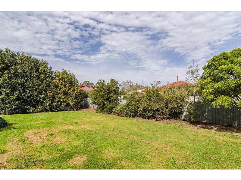 11 Marchant Road, Strathalbyn SA 5255