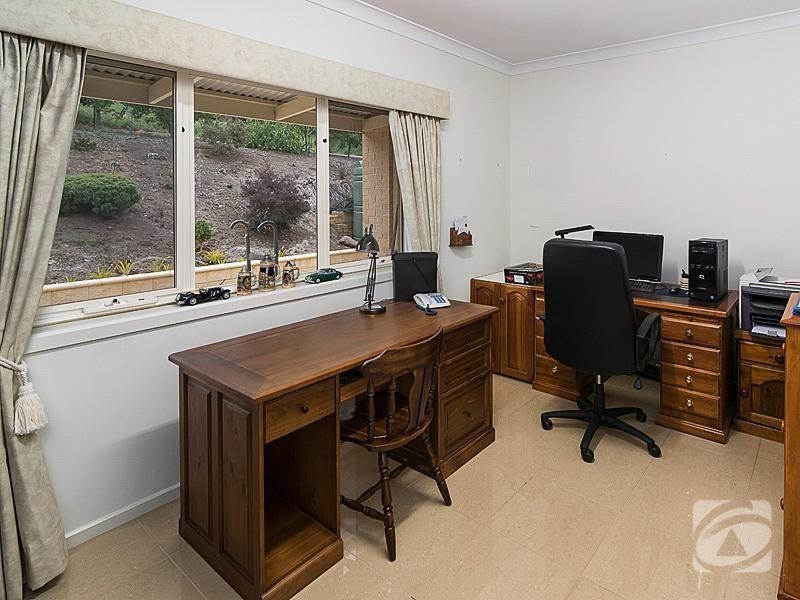 19 Waterford Avenue, Mount Barker SA 5251