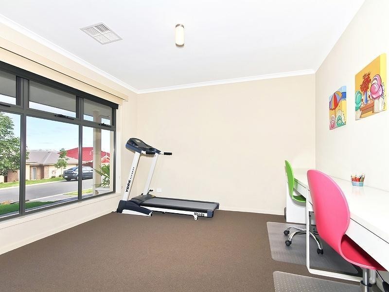 11 Pollard Street, Mount Barker SA 5251