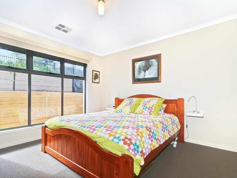 11 Pollard Street, Mount Barker SA 5251