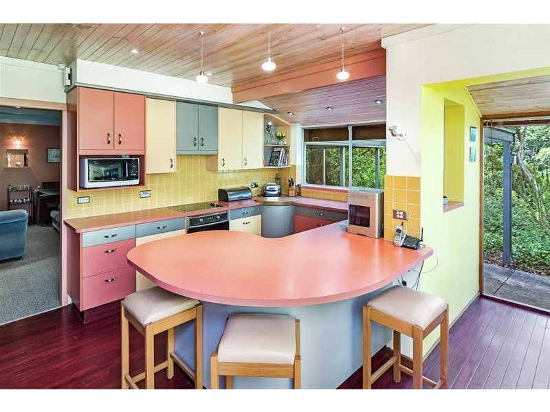 13 Ackland Avenue, Crafers SA 5152