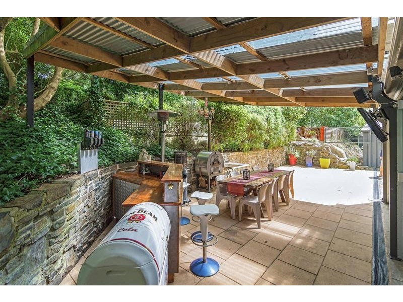 13 Ackland Avenue, Crafers SA 5152