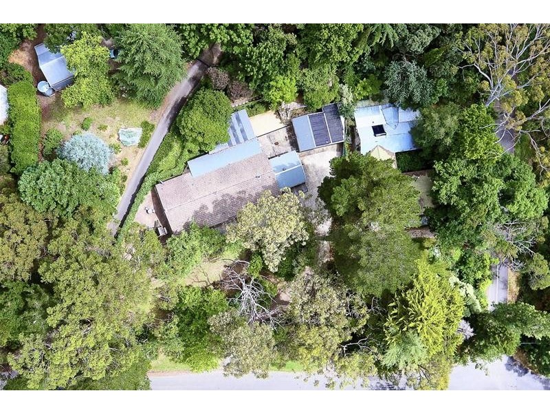 13 Ackland Avenue, Crafers SA 5152