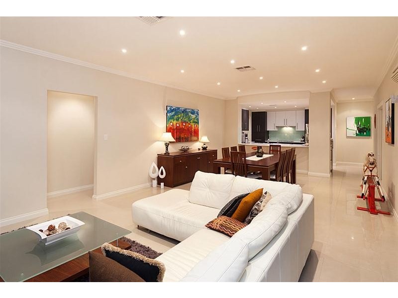 77 Barton Circuit, Mount Barker SA 5251