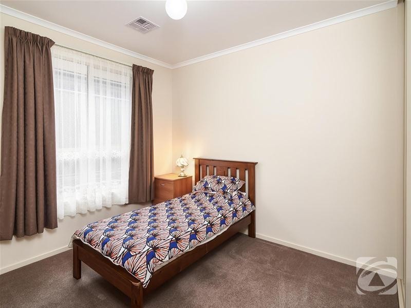 11 Tilly Street, Mount Barker SA 5251