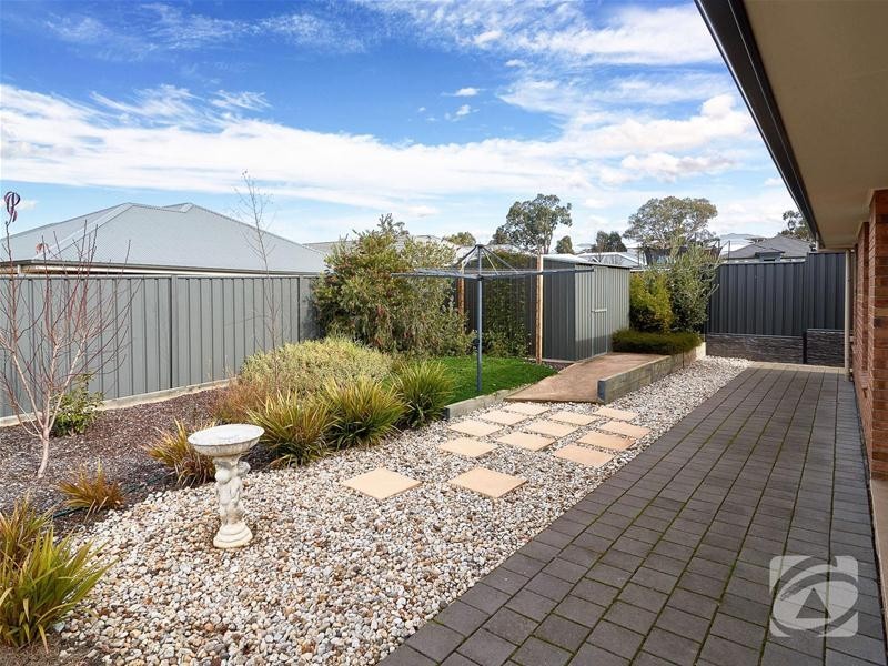 11 Tilly Street, Mount Barker SA 5251