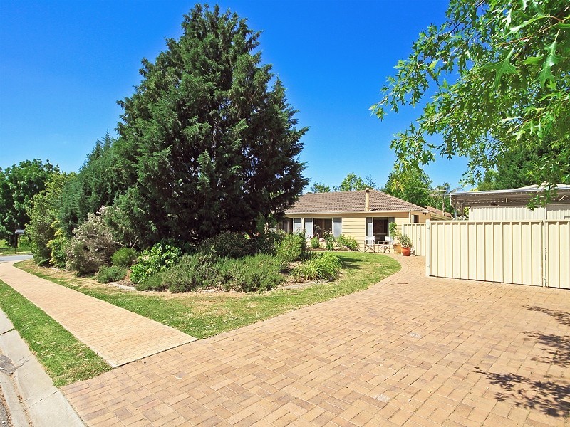 2 Edson Crescent, Littlehampton SA 5250