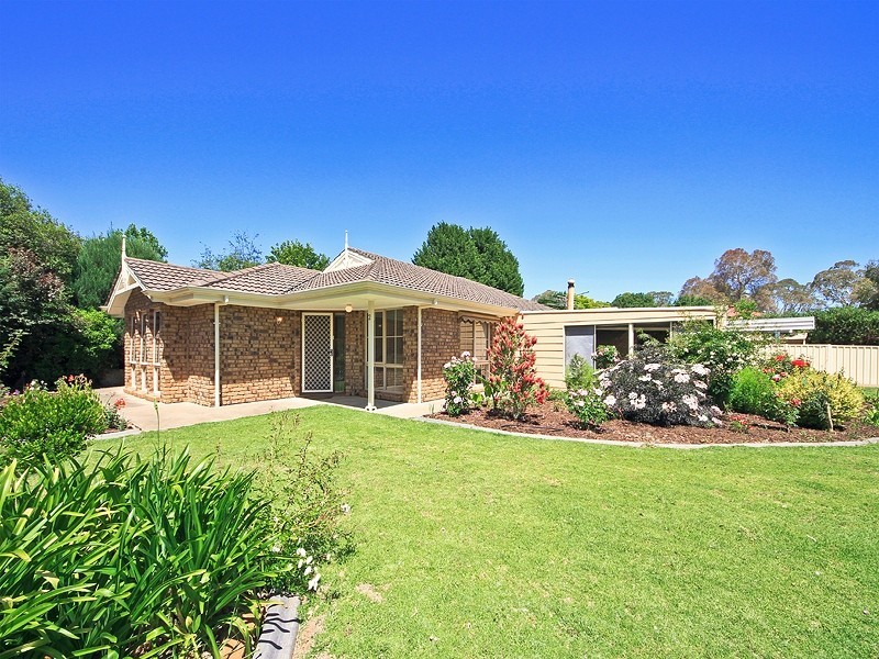 2 Edson Crescent, Littlehampton SA 5250