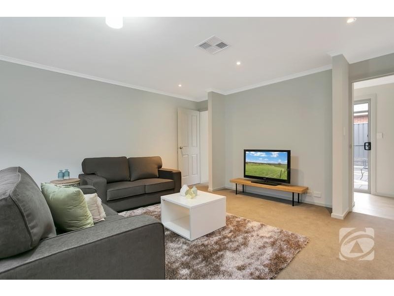 7 Laver Street, Mount Barker SA 5251