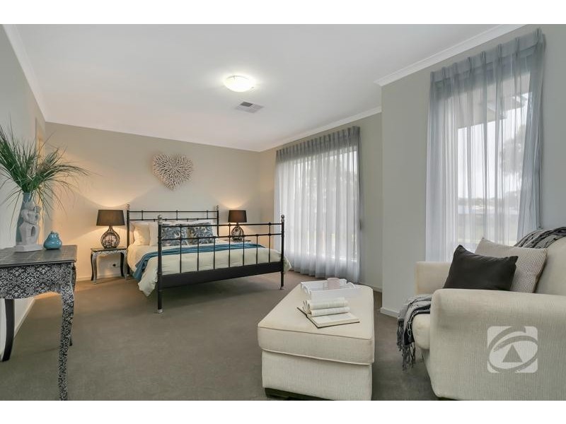 7 Laver Street, Mount Barker SA 5251