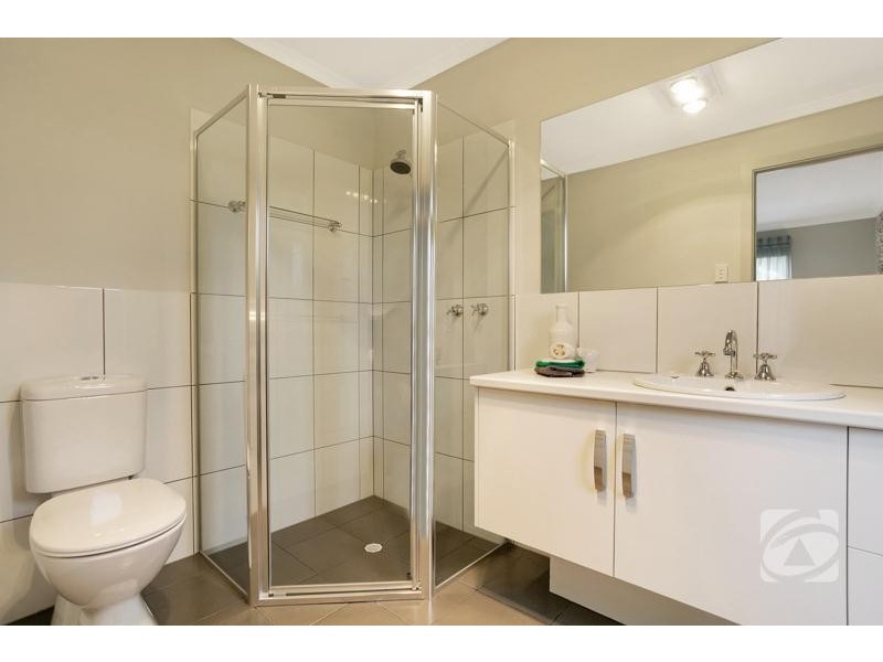 7 Laver Street, Mount Barker SA 5251