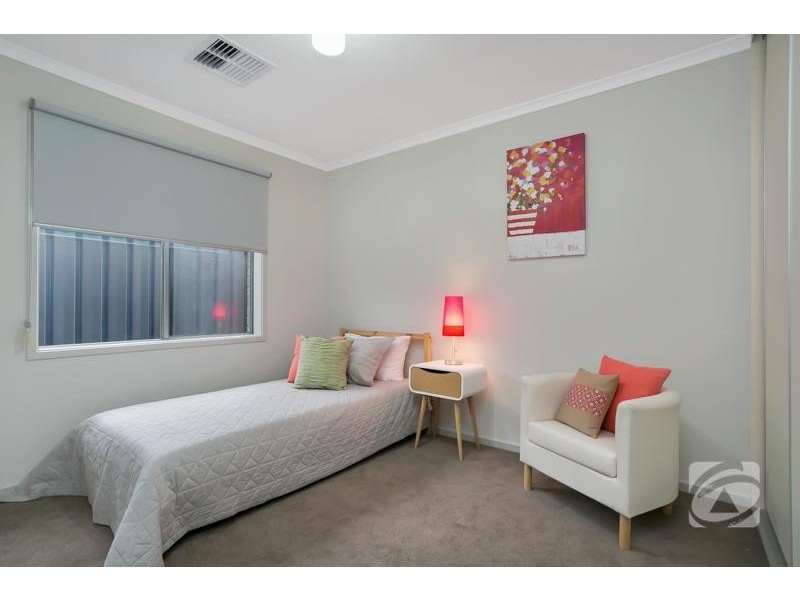 7 Laver Street, Mount Barker SA 5251